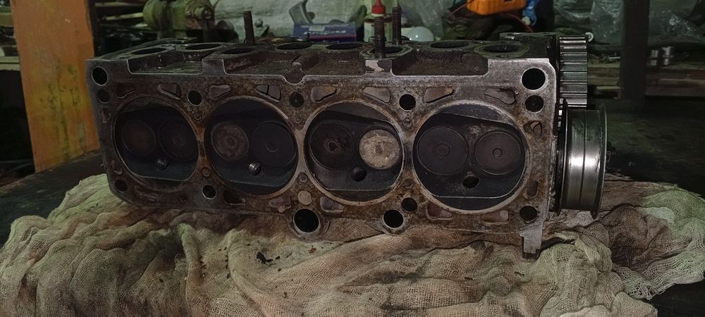 Продам ГБЦ Пассат б3