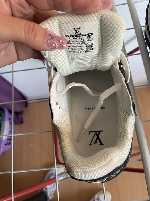Adidasi LV louis vuitton