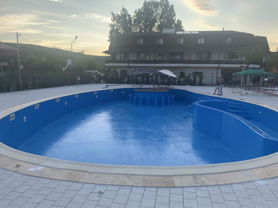 Spuma Poliuretanica Izolatii-Hidroizolatii Piscine Poliuree