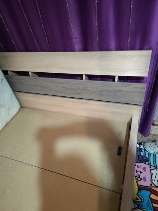 Продам 2х спальную кровать