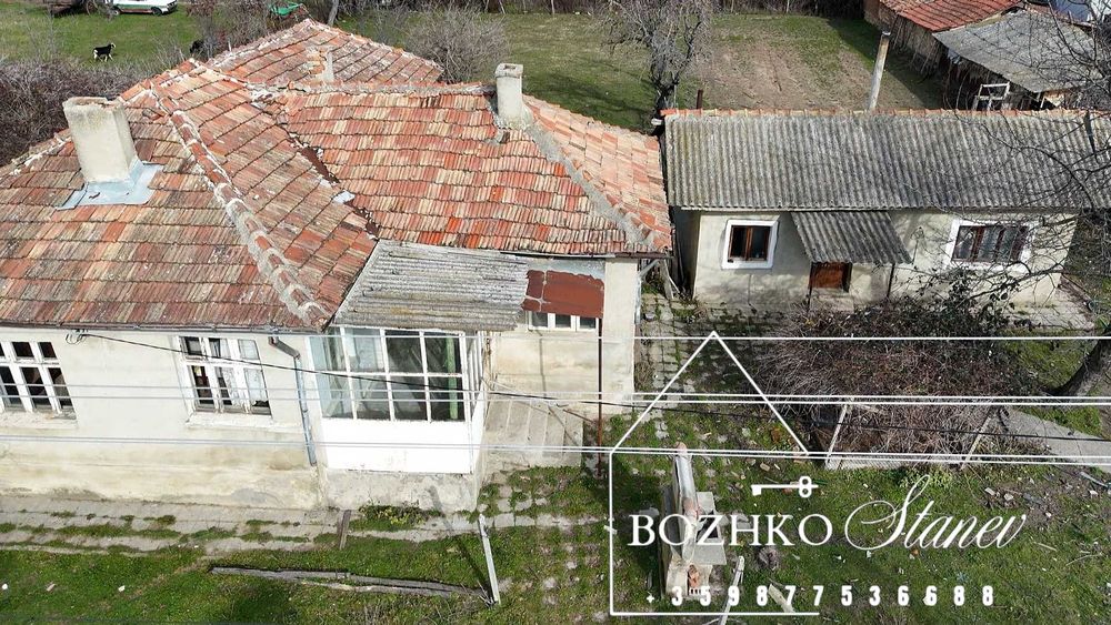 Продава се Къща в с. Господиново, Област Варна - 70 кв.м за 459 €/кв.м - Снимка #2