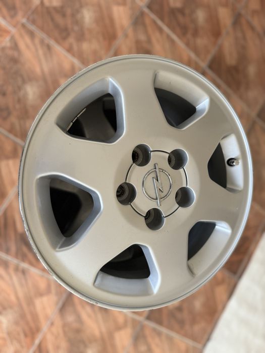 Титановый диски на Опель