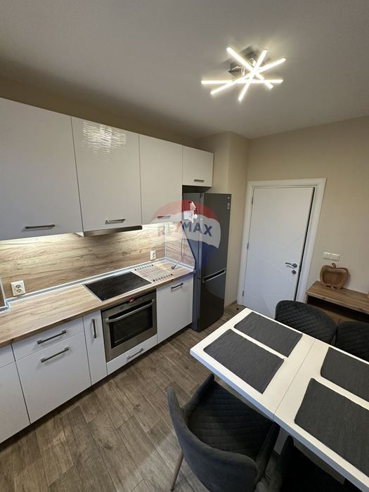 Дава се под наем Двустаен апартамент в Варна, Чайка - 68 кв.м за 612 € - Снимка #4