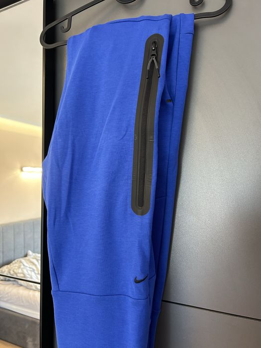 Чисто нов анцунг Nike Tech Fleece суитчър и долно