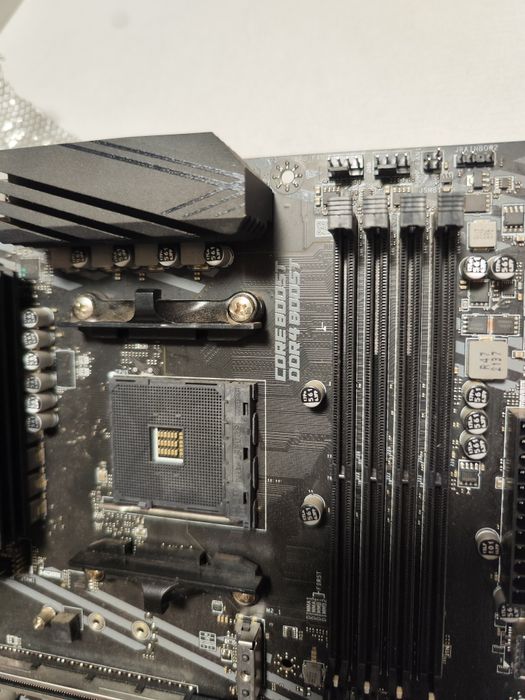 Vand placa de baza AMD