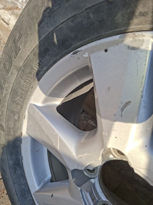 Продаю шины 275/60/18,Прадо.