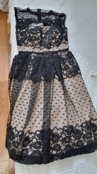 продам платье вечернее