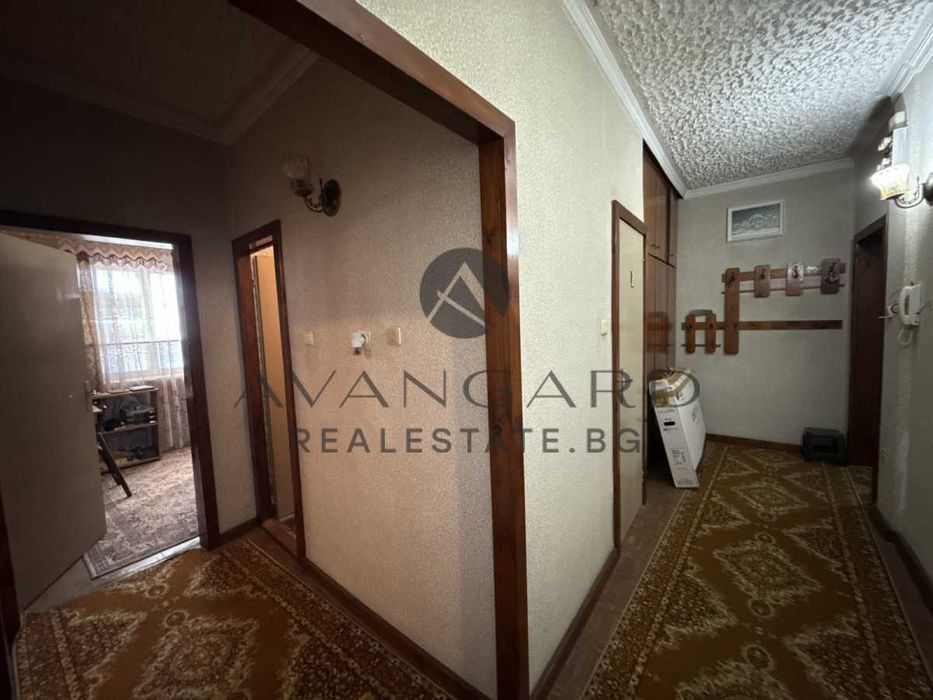 оф.23803 Тристаен обзаведен/ Тракия