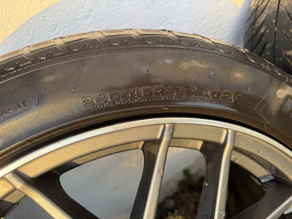 Jante R19+ anvelope mercedes iarna cu center lock