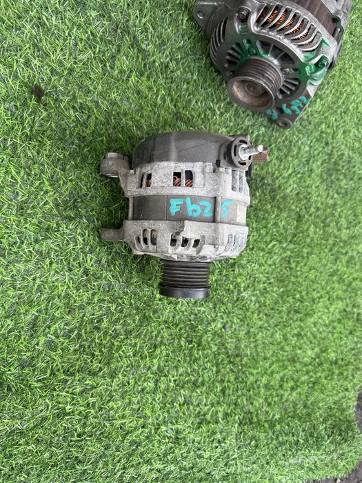 Привозной генератор на Subaru legacy,outback,forester fb20 fb25