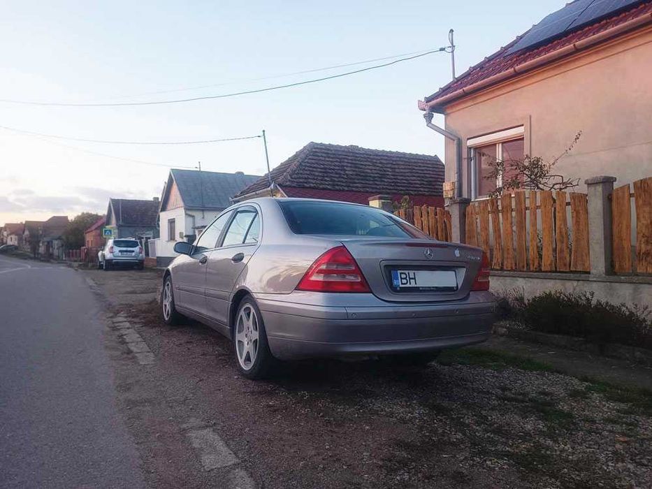 Mercedes C180 benzina