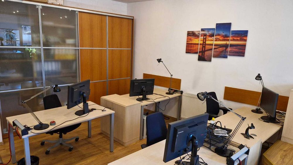 PROPRIETAR Inchiriere birou stradal 80 mp, Regina Maria – Unirii