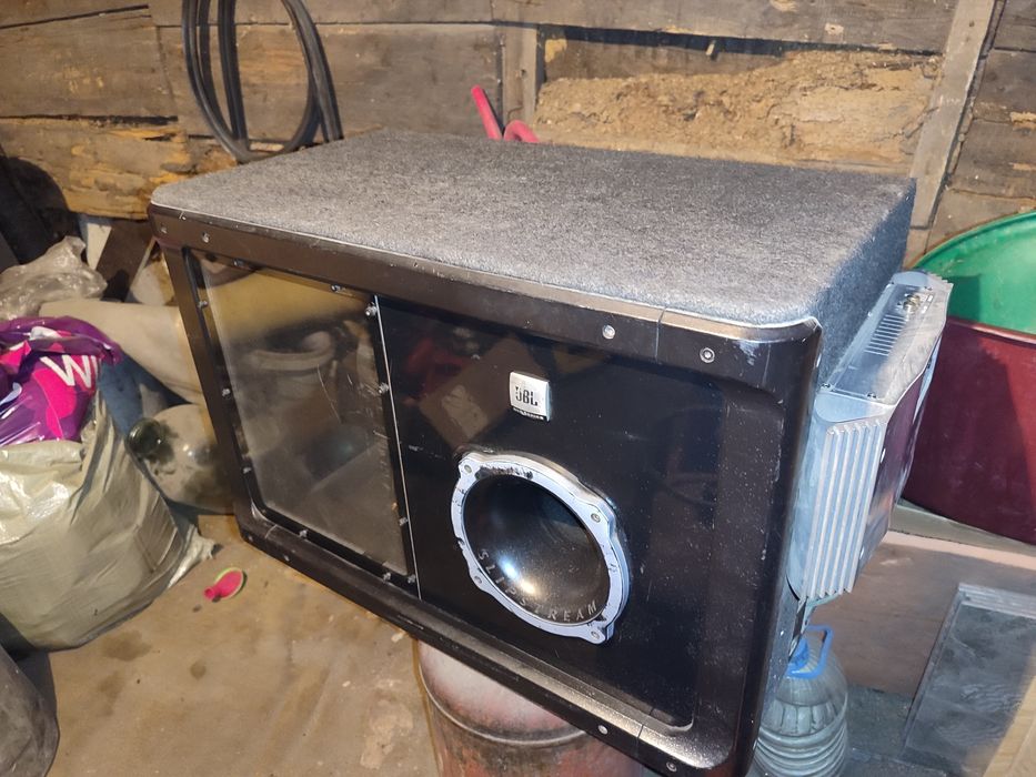 Сабвуфер JBL GTO 1214BP