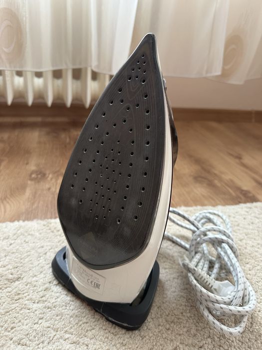Fier de calcat Tefal