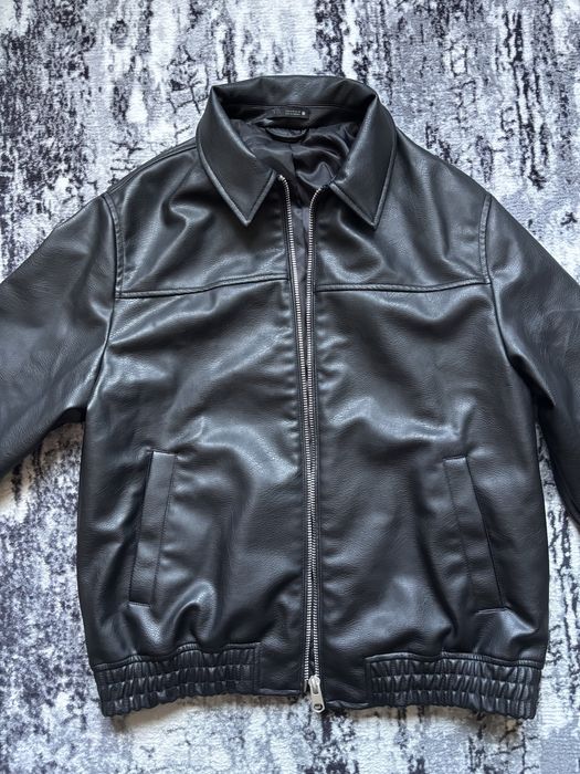 Мъжко черно кожено яке Zara