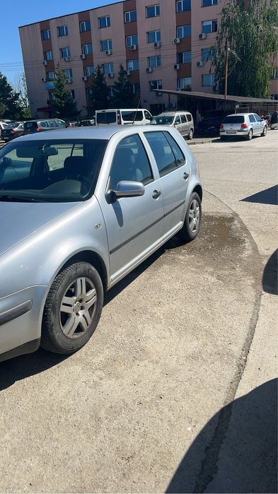 De Vanzare Golf Motor 1.4 Benzina