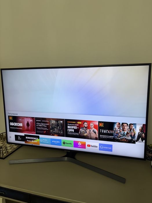 Телевизор 4K Smart TV Samsung 50 (UE50RU7200U).HDR