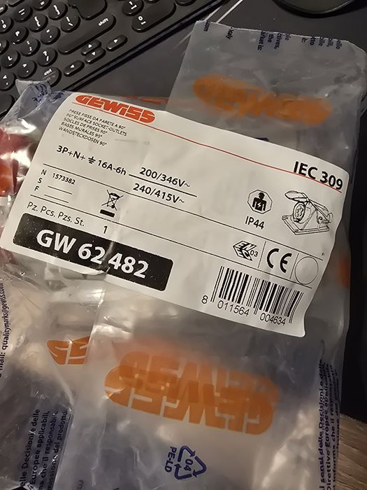 Priza industriala Trifazata