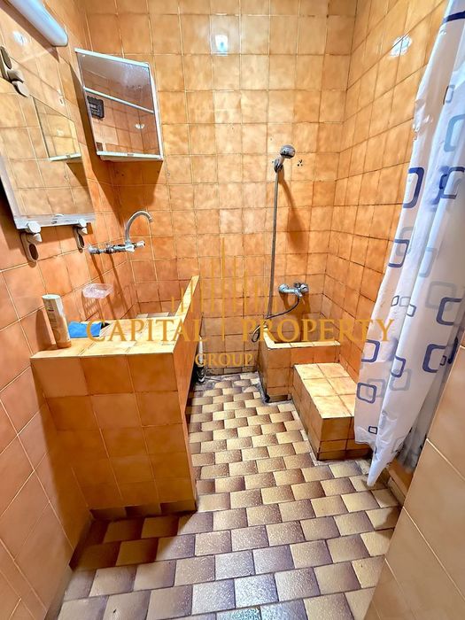 Продава се Двустаен апартамент в Варна, Лятно кино Тракия - 71 кв.м за 2043 €/кв.м - Снимка #5