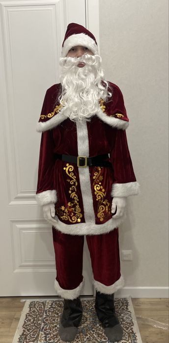 Срочно продам 3 костюма Деда Мороза