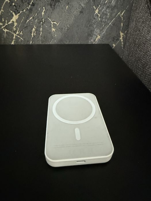 Продам iphone 12/64 gb. Торг имеется