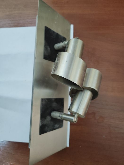 Настенные светильники