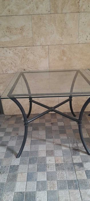 Плотове за маси за градина