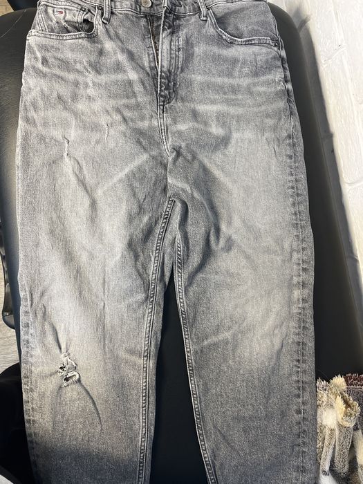 Джинсы Tommy Jeans