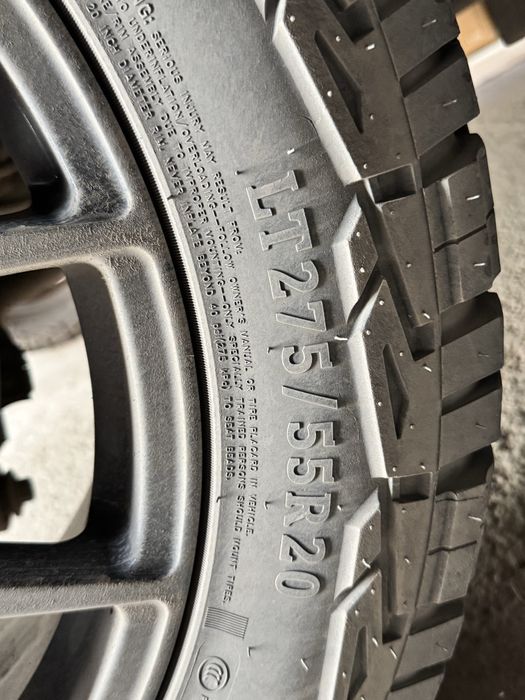 Продам б/у шины Comforser CF1100 АТ