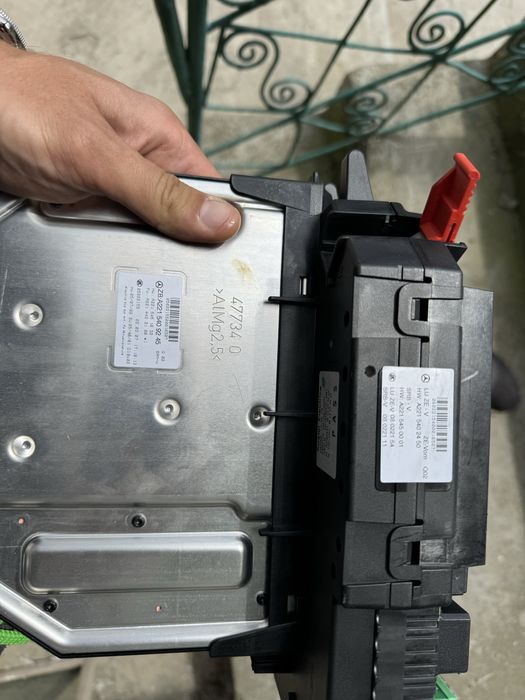 Преден и заден сам модул за Mercedes S класа W221