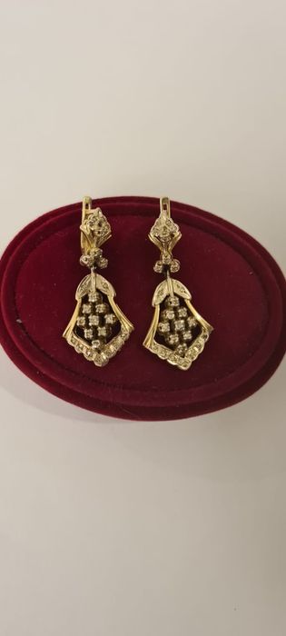 Серьги желтое золото 585 проба с брилянтами