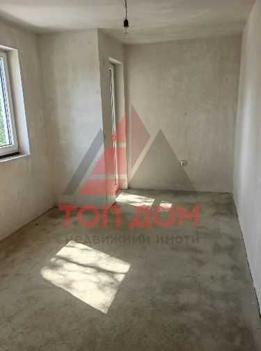 Продава се Тристаен апартамент в Варна, Колхозен пазар - 98 кв.м за 1684 €/кв.м - Снимка #2