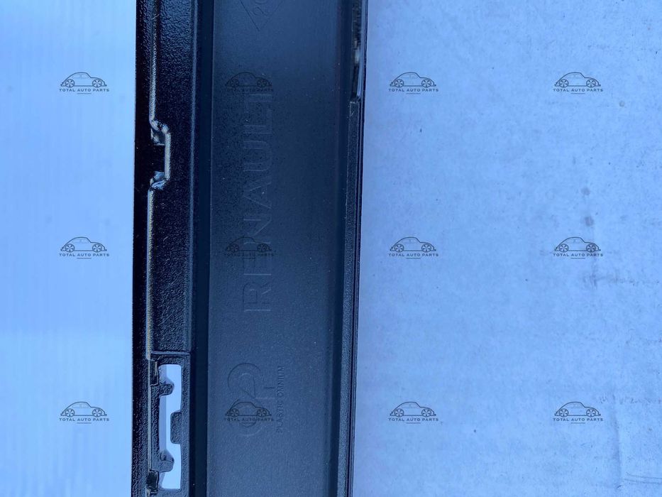 Spoiler bara fata Renault Austral nou original Renault negru lucios