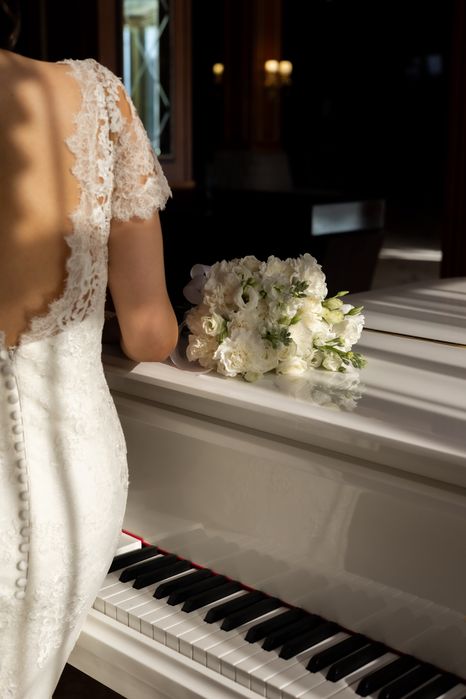 Продается очень красивое свадебное платье