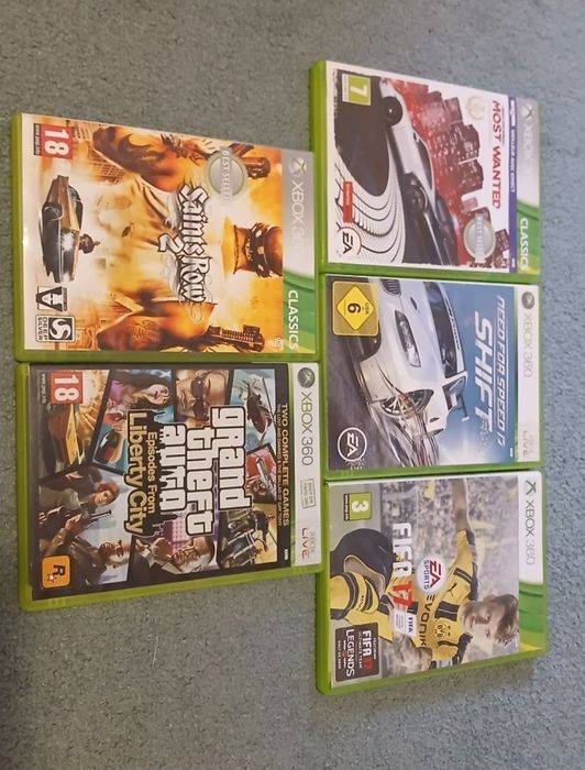 Vand 5 jocuri compatibile cu xbox 360