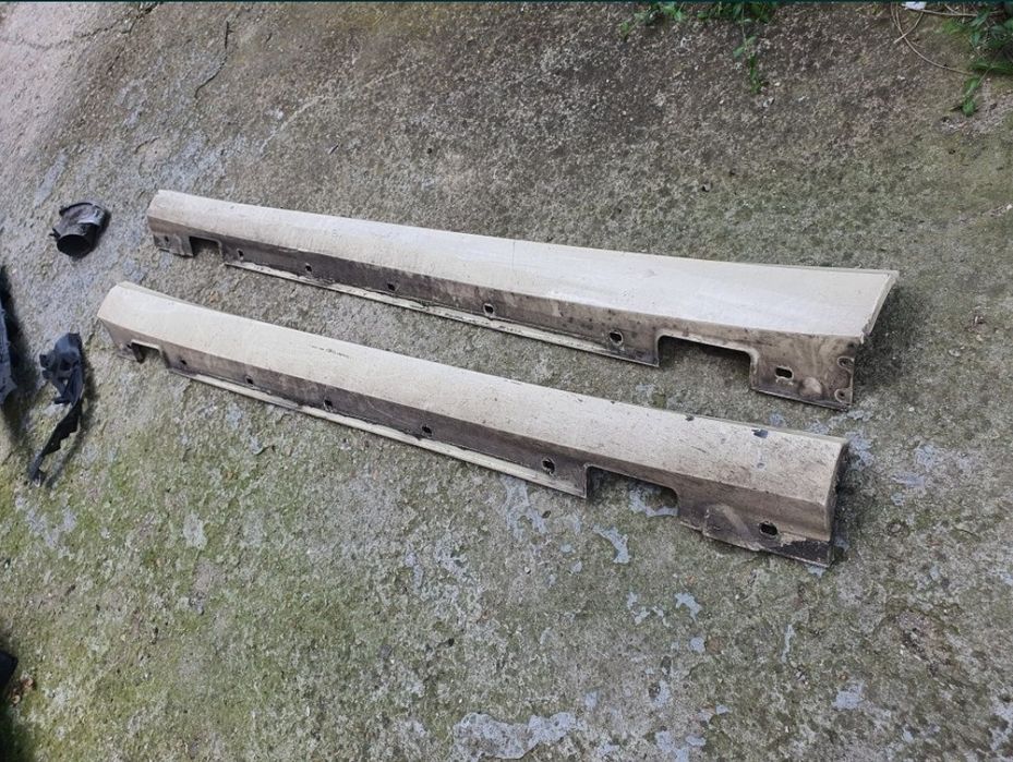 Странични прагове W207 W212 W213 Пружини за Mercedes W207 Bmw G30lci