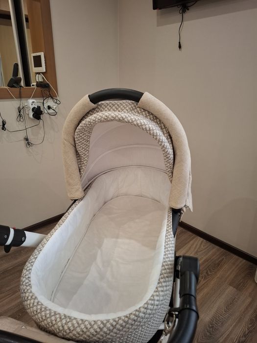 Коляска детская 3 в 1