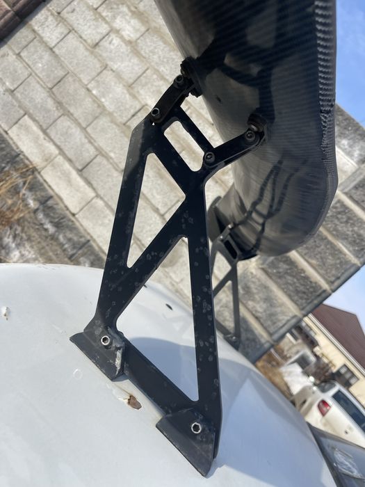 Спойлер универсальный