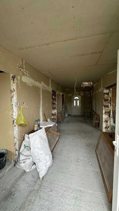 Продава се Къща в Търговище, Център - 1000 кв.м за 25 €/кв.м - Снимка #4