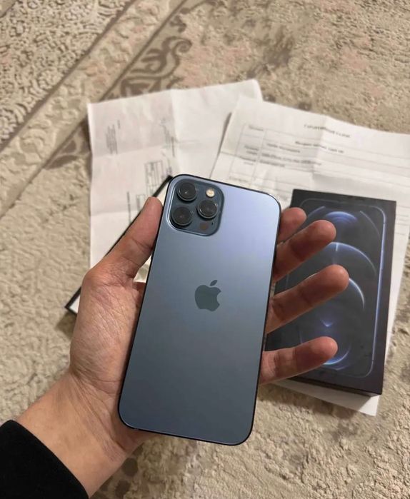 Продам iPhone 12 Pro Max айфон 12 про макс