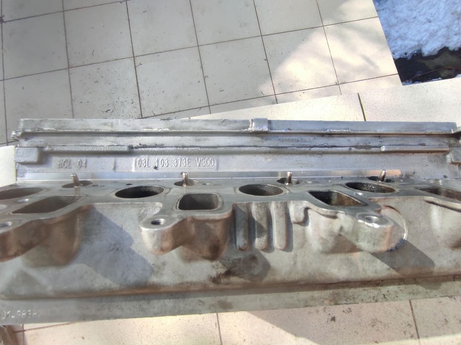 Chiulasă 2.0 tdi cod CBA 1800 lei