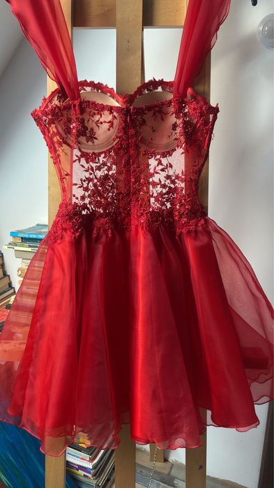 Rochie de ocazie facuta la comanda