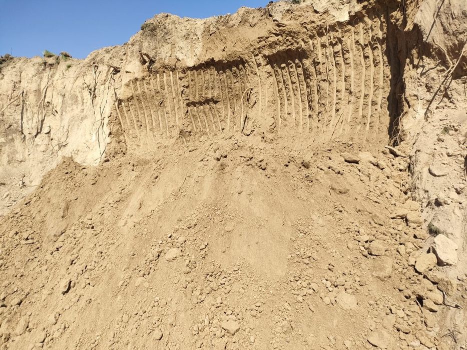 Земля Топырак сары грунт глина