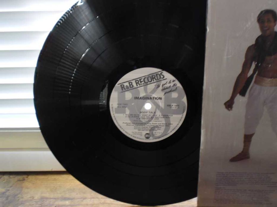 Продавам западни евтини потчти нови грамофонни плочи