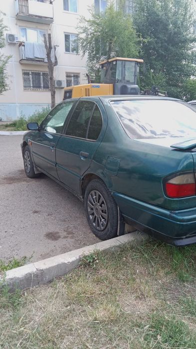 Nissan primera p10