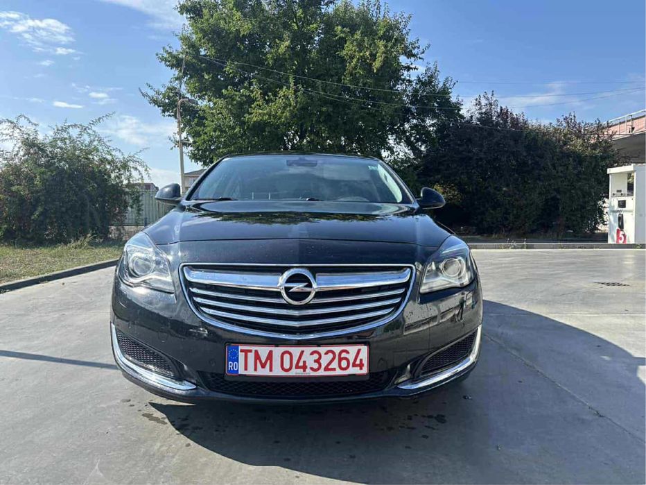 Se vinde opel insignia 2015