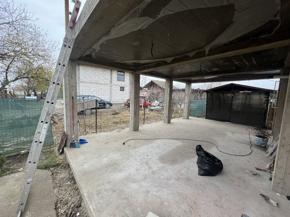 Amenajarii interioare/ exterioare