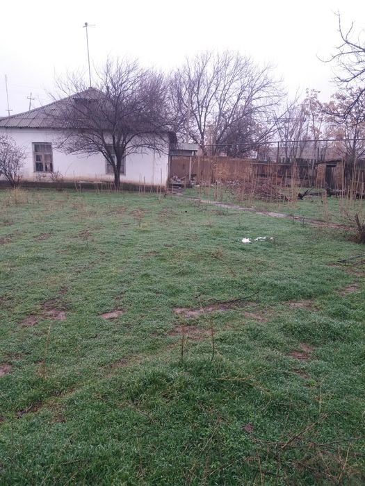 ПРОДАЁТСЯ участок в Чирчике