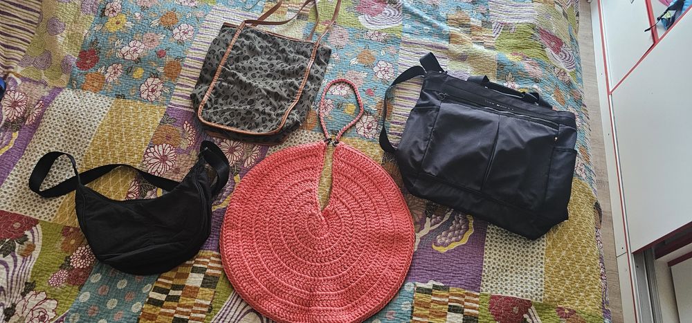 Чанти за различни поводи