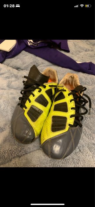 Adidasi de fotbal nike nr42